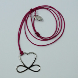 Collier - Coeur de liberté (cordon soie) - Fushia